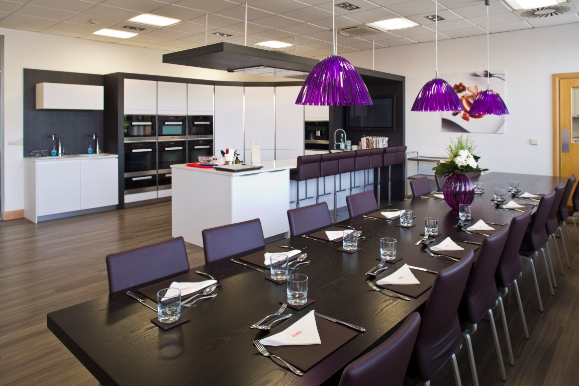 Miele Experience Centre Abingdon | Fairacres, Marcham Road, Abingdon OX14 1TW | +44 330 160 6600